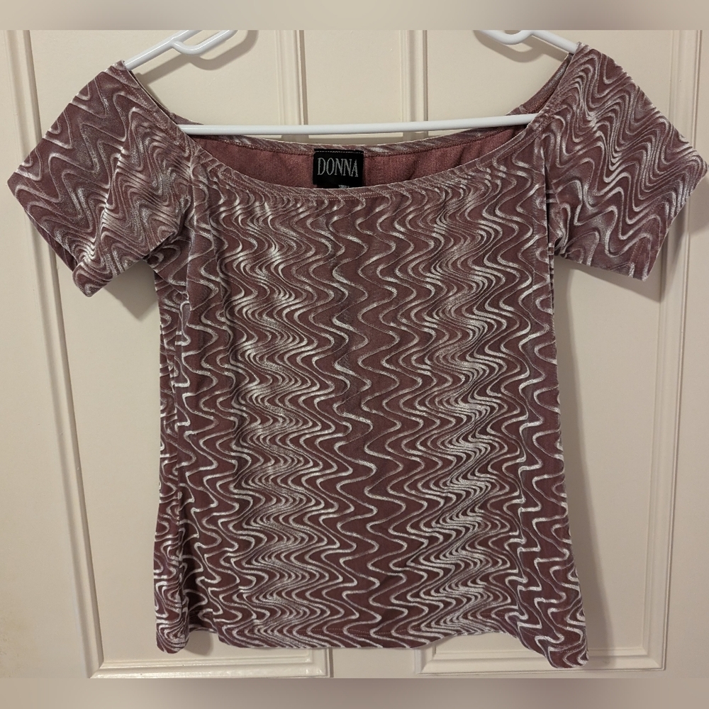 Donna Purple Velvet Metallic Off The Shoulder Top
